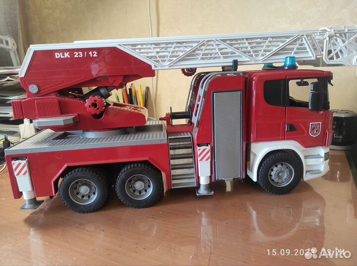 Пожарная машина bruder