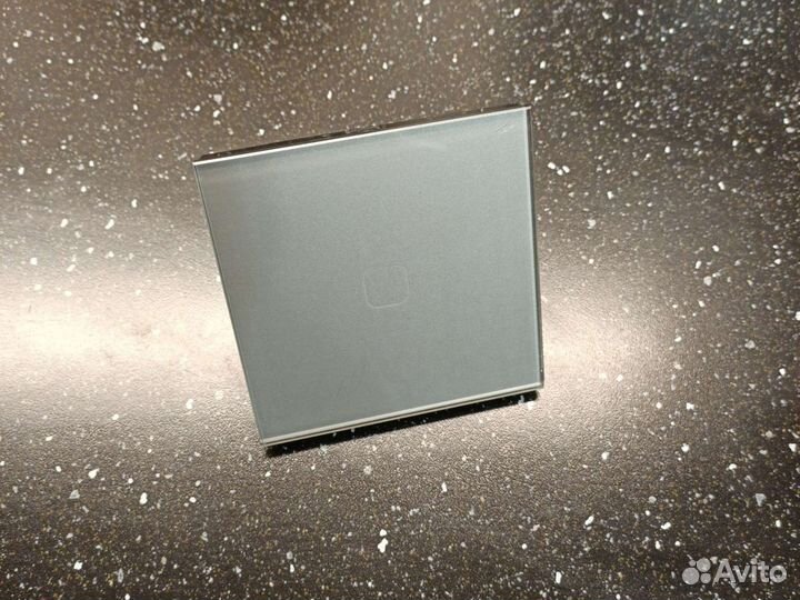 Сенсорный выключатель