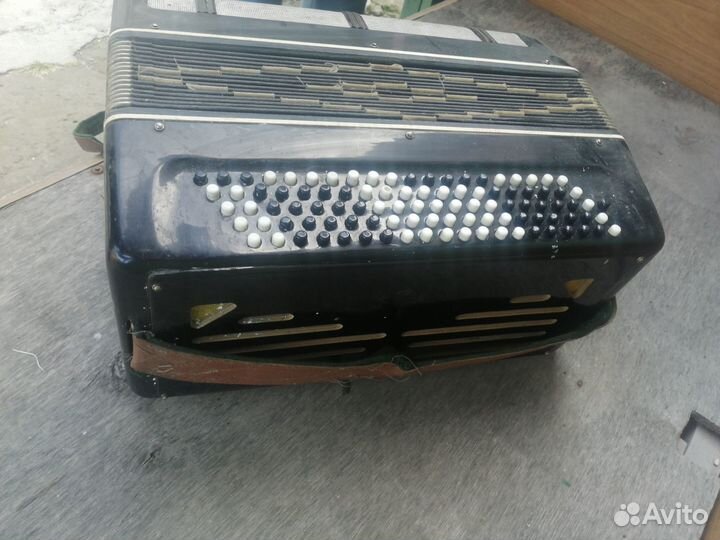 Баян трехрядный