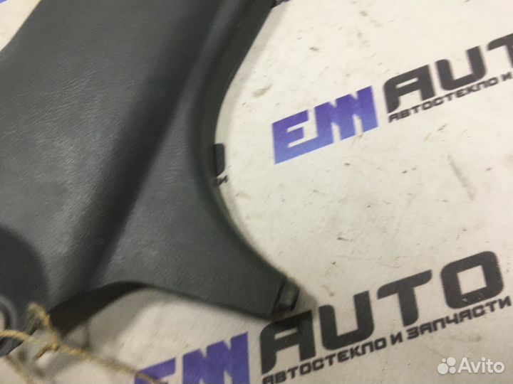 Накладка средней стойки правая нижняя Дэу Матиз