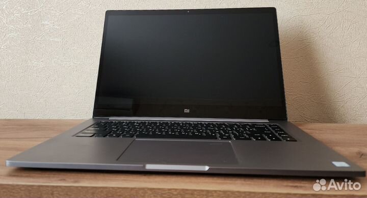 Xiaomi mi notebook pro 15.6. i7 16GB 256GB