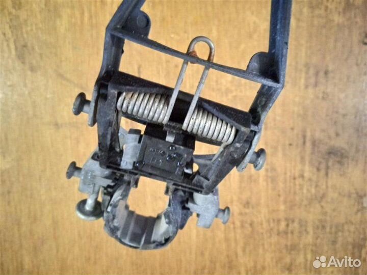 Кронштейн ручки двери Vw Golf V