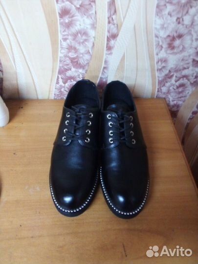 Полуботинки женские