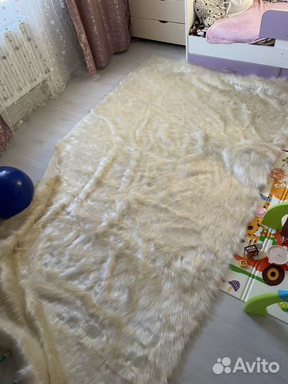 Ковер, покрывало