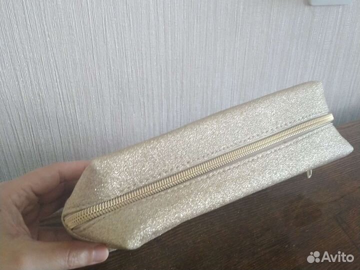 Косметичка Oriflame