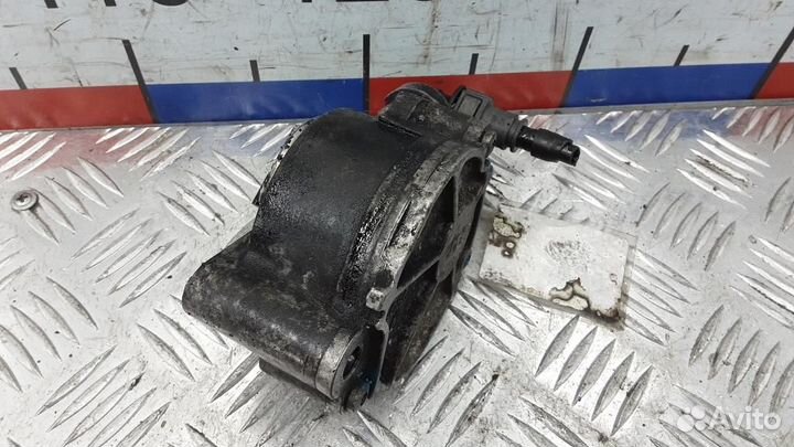 Насос вакуумный Citroen Berlingo