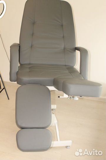 Педикюрное кресло подъём на гидравлике 