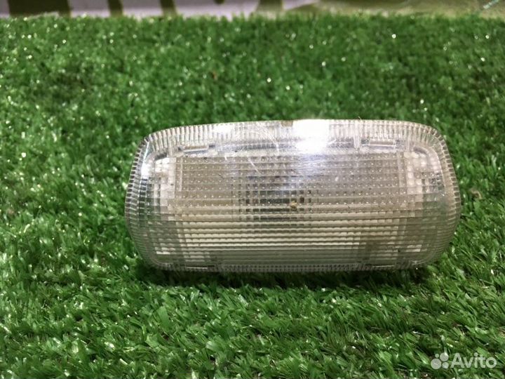 Плафон подсветки багажника Toyota Windom MCV10