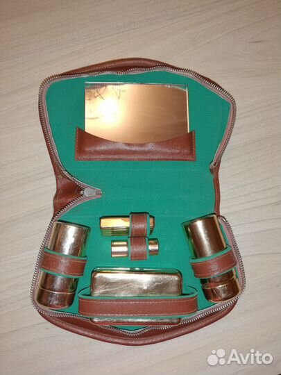 Несессер в отличном состоянии