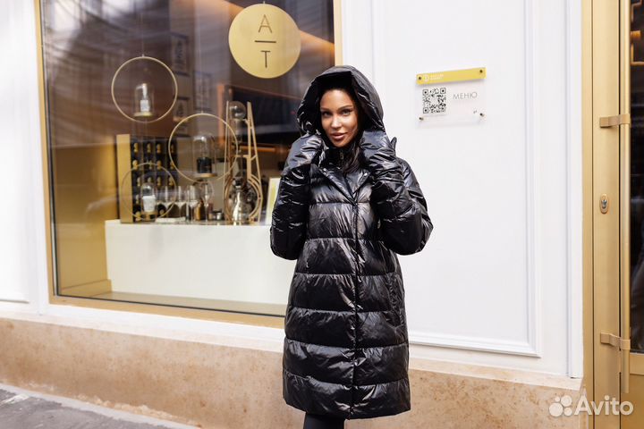 Пуховик зимний черный