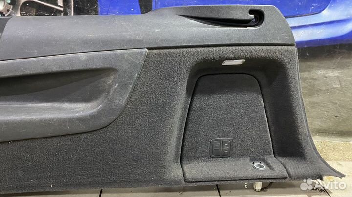 Обшивка багажника Audi Q7 1 4L