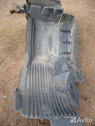 Крыло переднее левое передняя часть MAN TGA