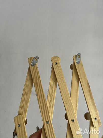 Вешалка раздвижная деревянная