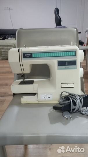 Швейная машинка Brother XR-35