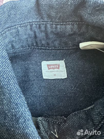 Джинсовая женская рубашка Levis