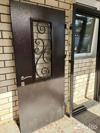 Дверь входная железная бу