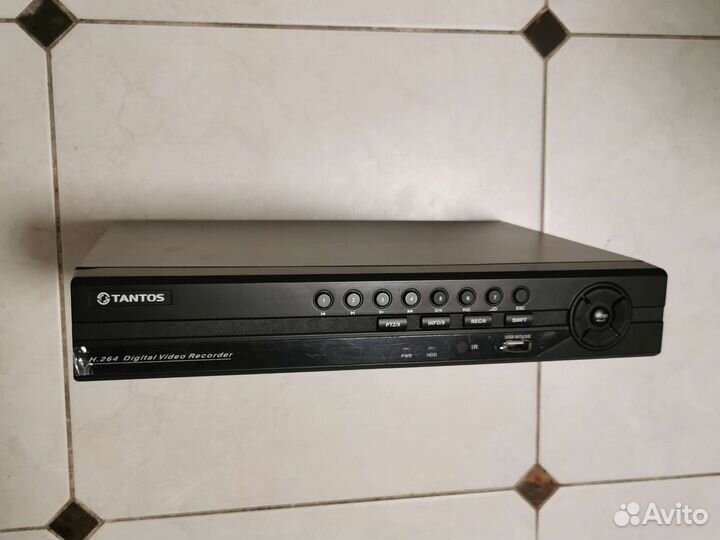 Видеорегистратор Tantos TSr-AV0811 8ch