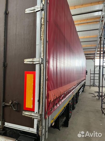 Volvo FH13 с полуприцепом, 2012