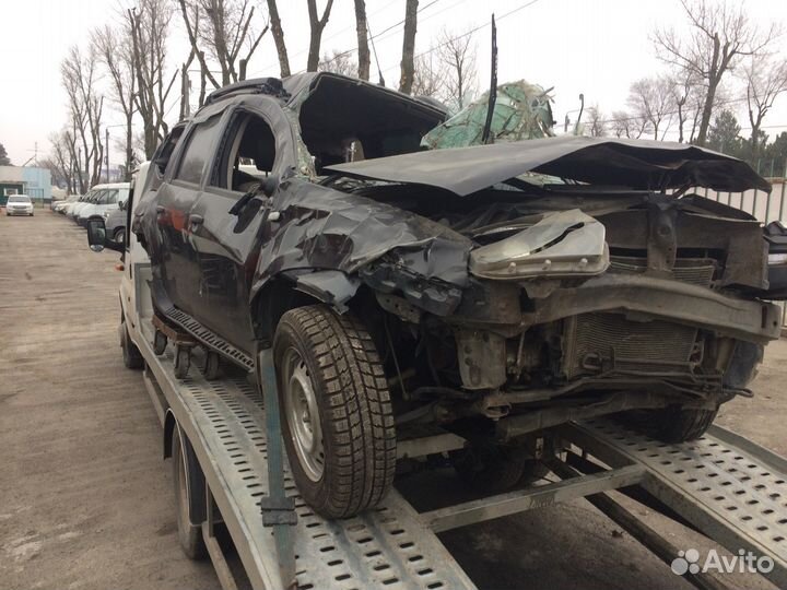 Запчасти б/у Рено Дастер