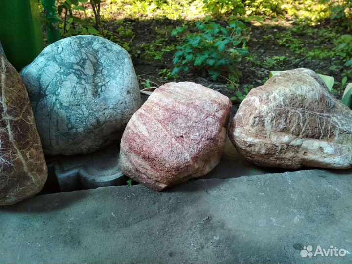 Камни природные