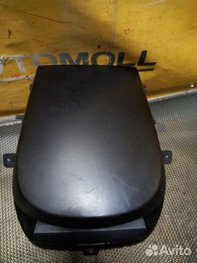 Рамка магнитолы KIA sorento BL