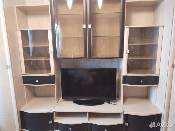 Стенка горка в гостиную