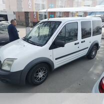 Ford Tourneo Connect 1.8 MT, 2009, 319 000 км, с пробегом, цена 650 000 руб.