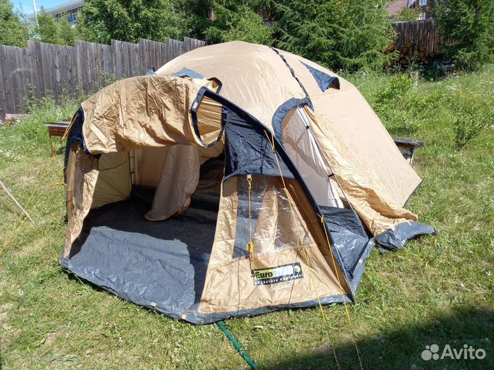 Палатка туристическая с тамбуром