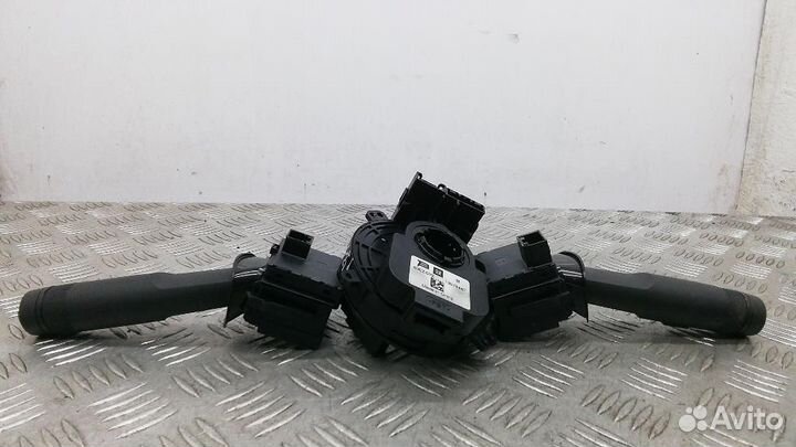 Переключатель поворотов подрулевой Opel Astra J