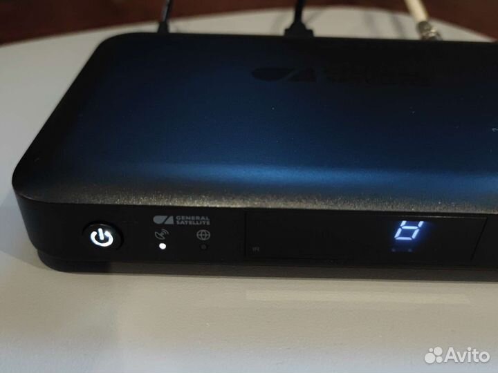 Новейший спутниковый Ресивер Триколор 4K Ultra