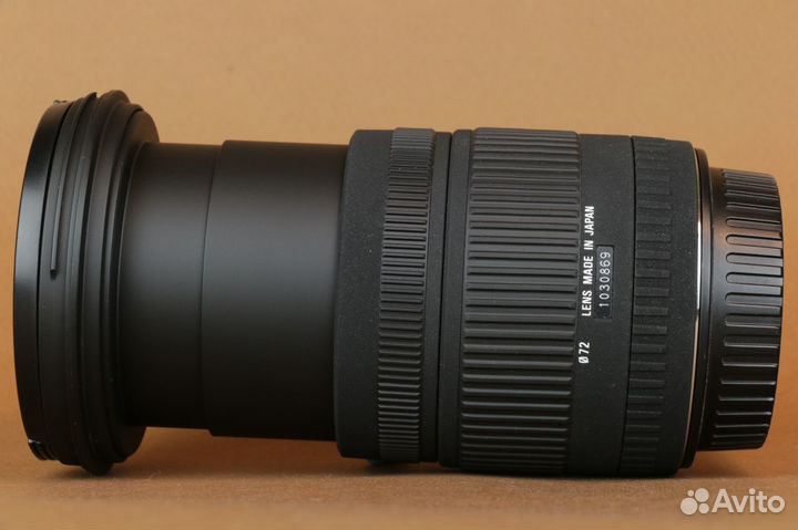 Sigma 17-70mm f/2.8-4.5 (Canon EF-S) id 10308