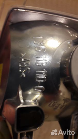 Поворотник ваз 2110