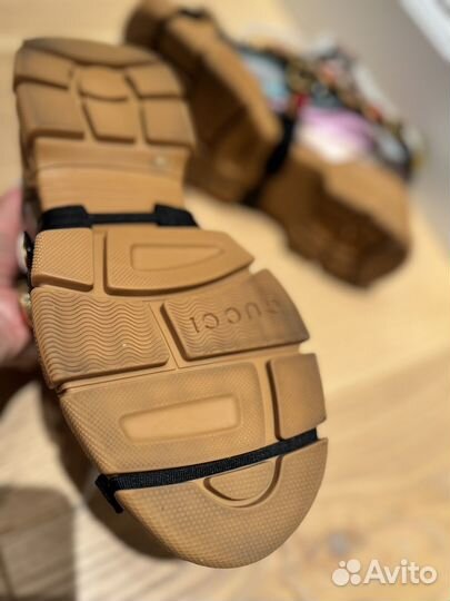 Кроссовки женские gucci