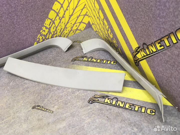 Обшивка двери багажника Фокус 2 хэтчбек