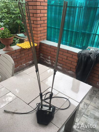 Антенна для тв комнатная