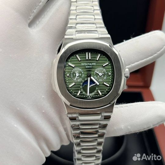 Наручные часы patek philippe nautilus