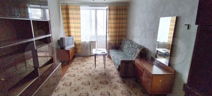 2-к. квартира, 43 м², 3/5 эт.