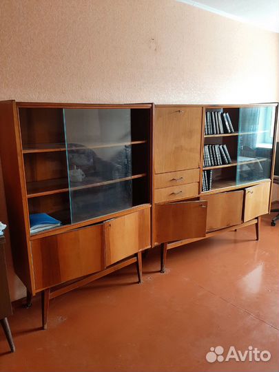 Румынская стенка