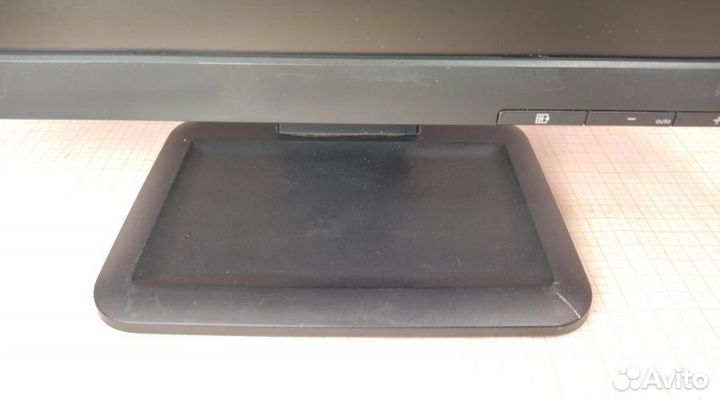 Монитор ЖК HP LE1901w, б/у