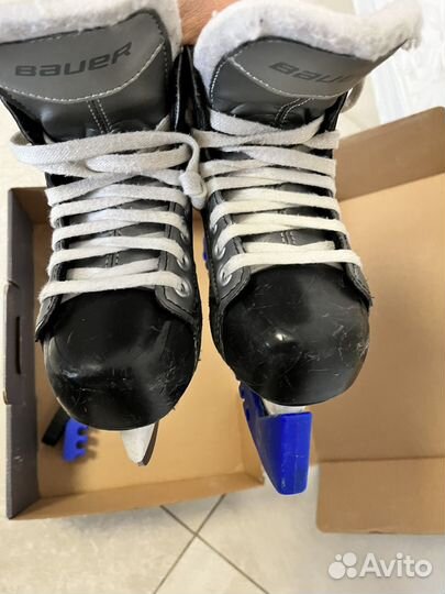 Хоккейные коньки бауэр