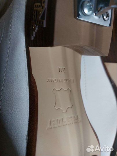 Фигурные коньки risport royal pro c