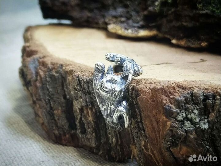 Серебряное кольцо 