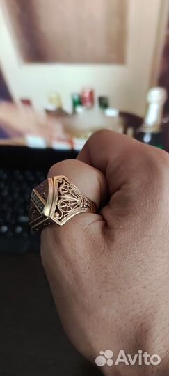 Золотое кольцо мужское