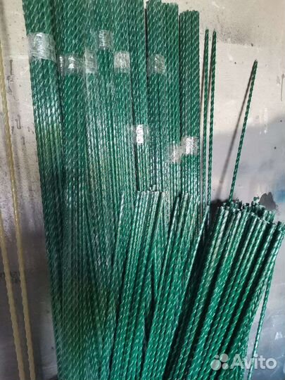 Колышки садовые стеклокомпозитные и кустодержатели