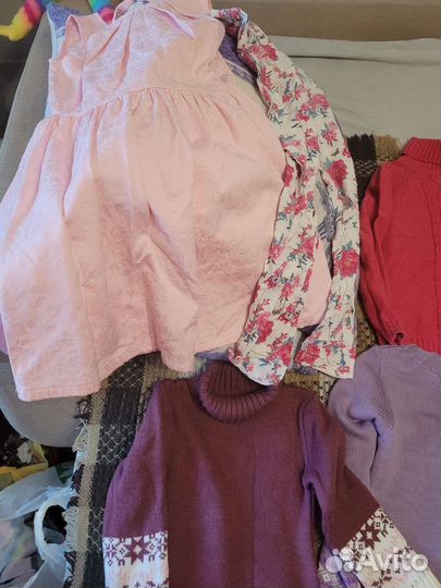 Отдам бесплатно вещи за продукты