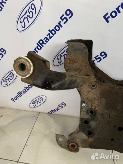 Подрамник передний Ford Focus 3 CB8 1.6 (pnda)
