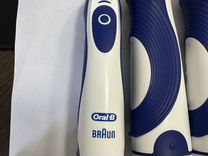 Электрическая зубная щетка Oral-B Precision Clean