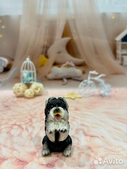 Статуэтка собаки цветная болонка