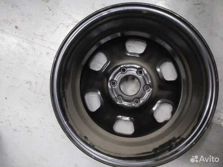 Диск стальной Nissan Navara 40300EB400