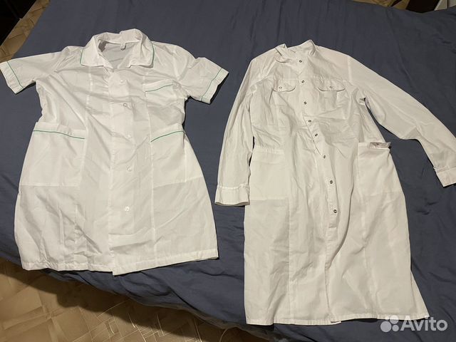 Белый медицинский халат